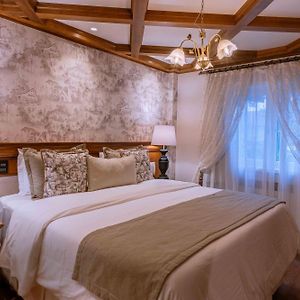 Suite Apartment